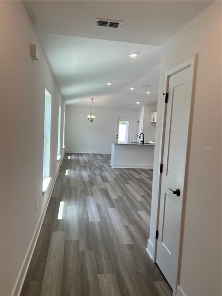 Spacious, unfurnished interior of a new home in Highland Hills, Hudson (Image 10).