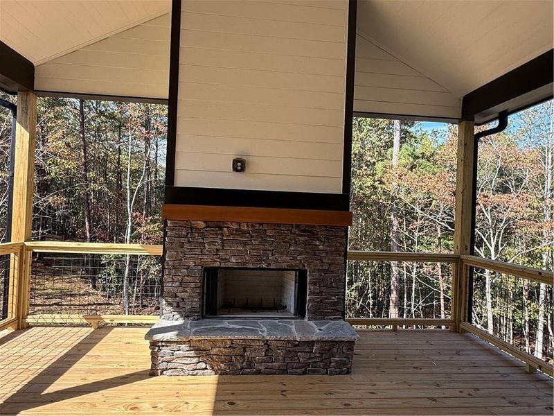 Exterior details and patio area of a home in , Waleska (Image 3).
