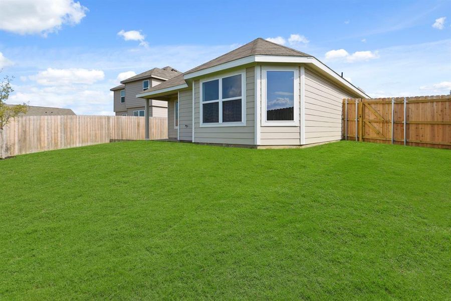 Front exterior of a new home in Deer Creek, Fort Worth, TX, highlighting curb appeal (Image 27). Front exterior of a new home in Deer Creek, Fort Worth, TX, highlighting curb appeal (Image 27).