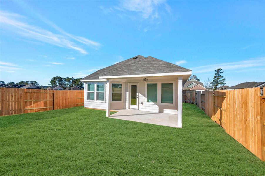 Exterior details and patio area of a home in Lone Star Landing, Montgomery (Image 20). Exterior details and patio area of a home in Lone Star Landing, Montgomery (Image 20).