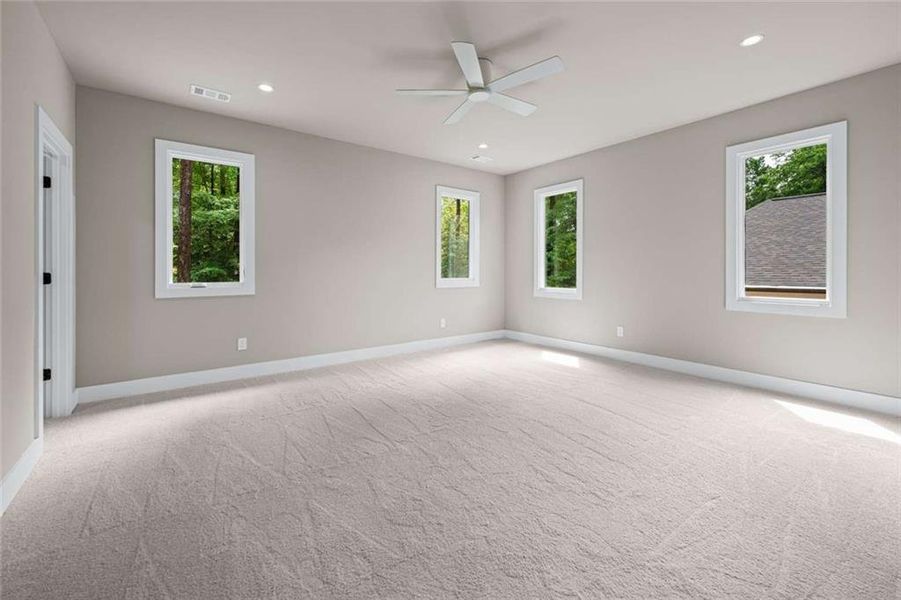 Spacious, unfurnished interior of a new home in , Atlanta (Image 58). Spacious, unfurnished interior of a new home in , Atlanta (Image 58).
