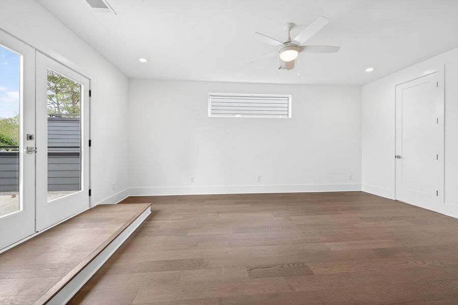 Spacious, unfurnished interior of a new home in , Decatur (Image 30).