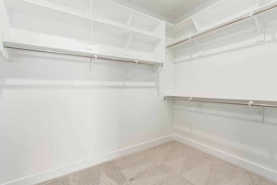 Spacious, unfurnished interior of a new home in Hawes Crossing, Mesa (Image 21).