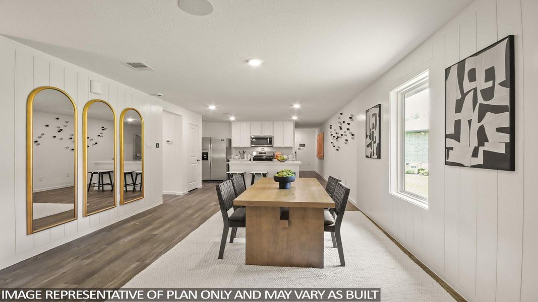 Furnished interior view inside a new home in Silverthorne, Conroe (Image 16).