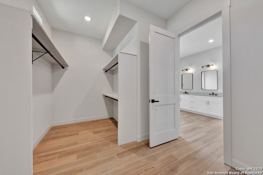 Image 33 of a home in . Image 33 of a home in .