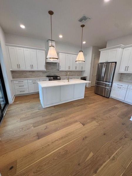 Furnished interior view inside a new home in , Tampa (Image 5). Furnished interior view inside a new home in , Tampa (Image 5).