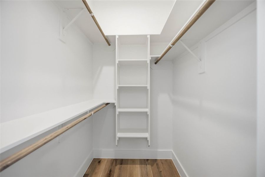 Image 21 of a home in .