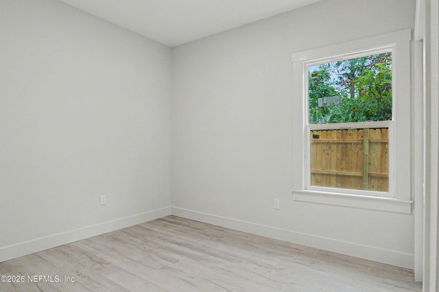 Spacious, unfurnished interior of a new home in , Jacksonville (Image 21).
