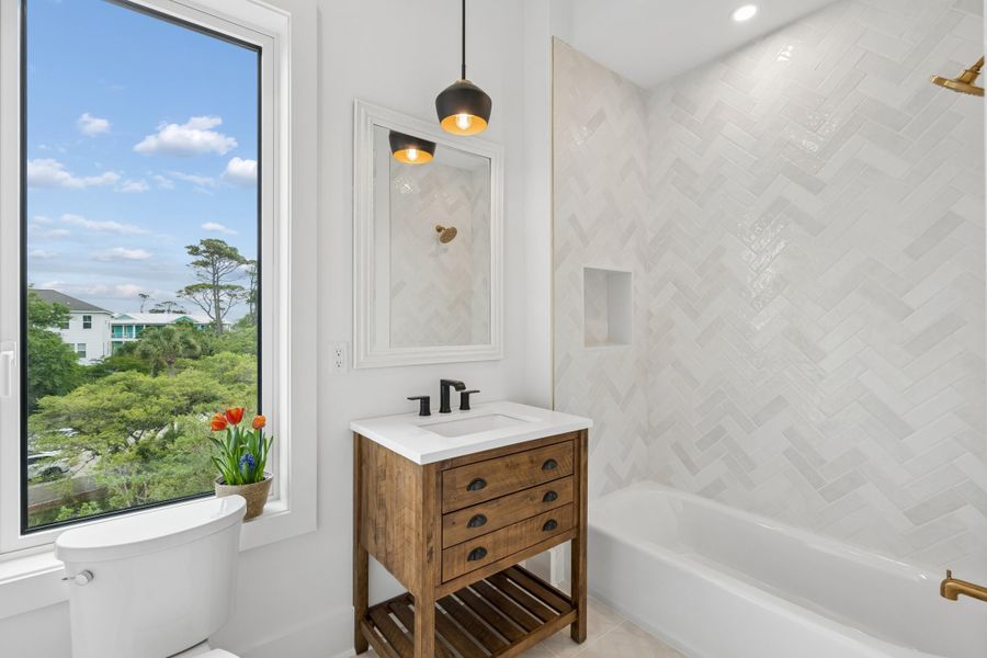 Furnished interior view inside a new home in , Folly Beach (Image 14).