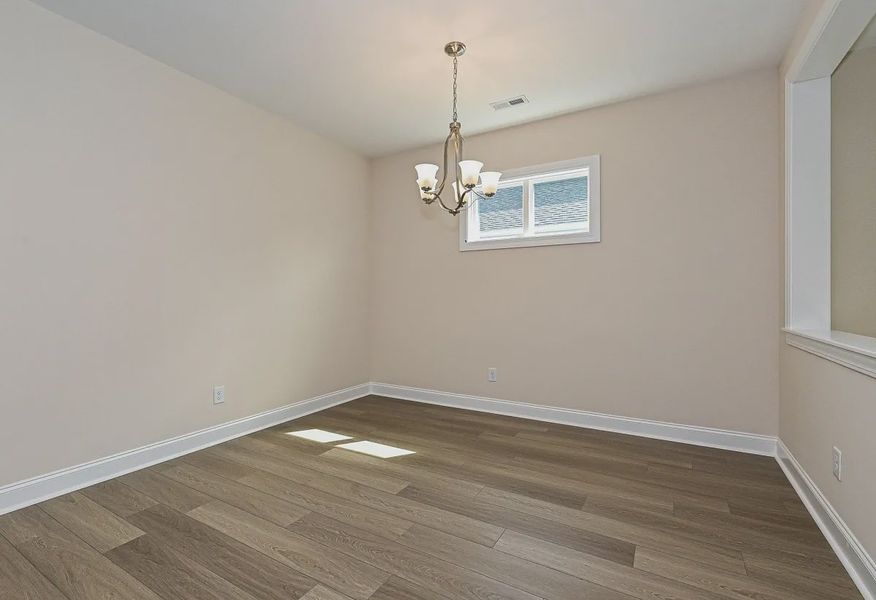 Dining - 12 of 27 Dining - 12 of 27