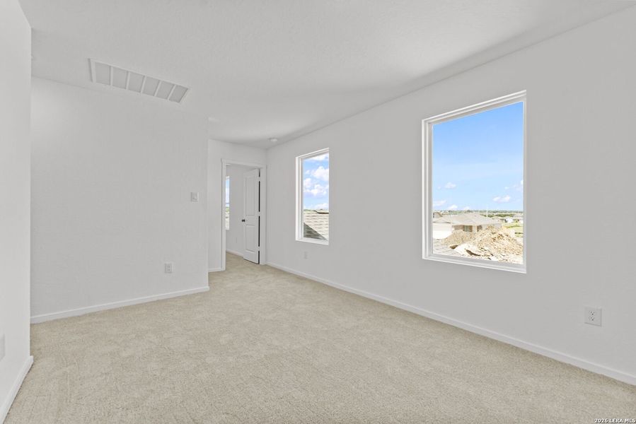 Spacious, unfurnished interior of a new home in Guadalupe Ridge, New Braunfels (Image 15). Spacious, unfurnished interior of a new home in Guadalupe Ridge, New Braunfels (Image 15).