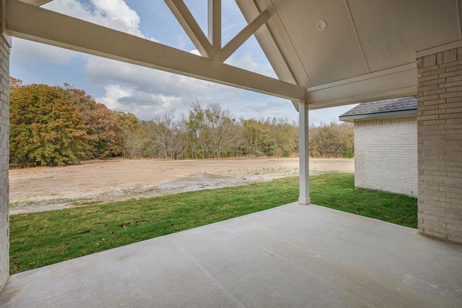 Exterior details and patio area of a home in , Terrell (Image 24).