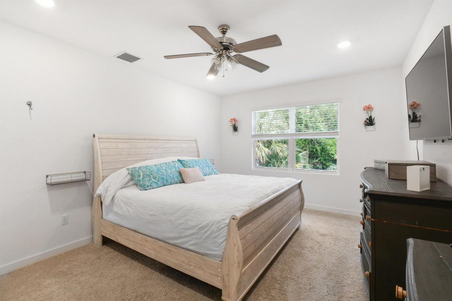 Furnished interior view inside a new home in Reserve at Jupiter, Jupiter (Image 39).