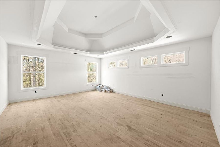Spacious, unfurnished interior of a new home in , Atlanta (Image 25).