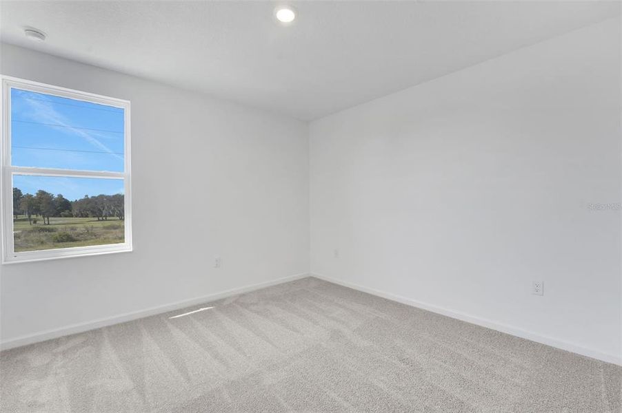 Spacious, unfurnished interior of a new home in Willowbrook North, Winter Haven (Image 39).