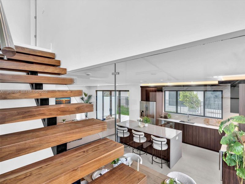 Image 87 of a home in .