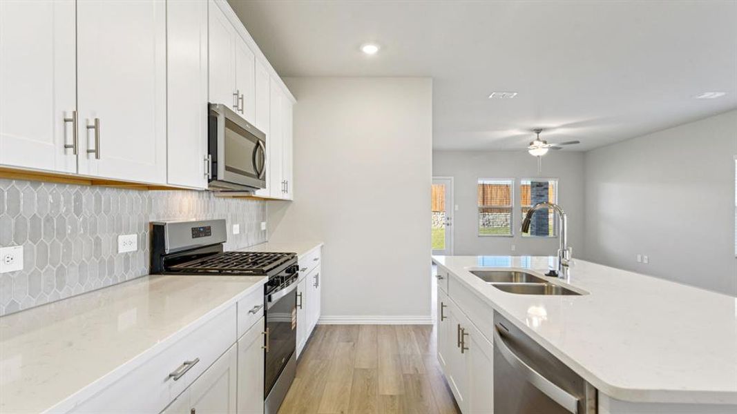 Furnished interior view inside a new home in Eastridge - Spring Series, McKinney (Image 16). Furnished interior view inside a new home in Eastridge - Spring Series, McKinney (Image 16).