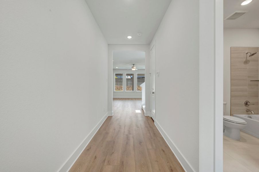 Spacious, unfurnished interior of a new home in Treeline, Justin (Image 18). Spacious, unfurnished interior of a new home in Treeline, Justin (Image 18).