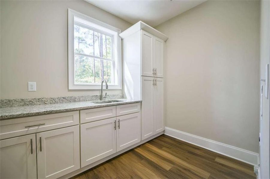Furnished interior view inside a new home in , Mansfield (Image 18).