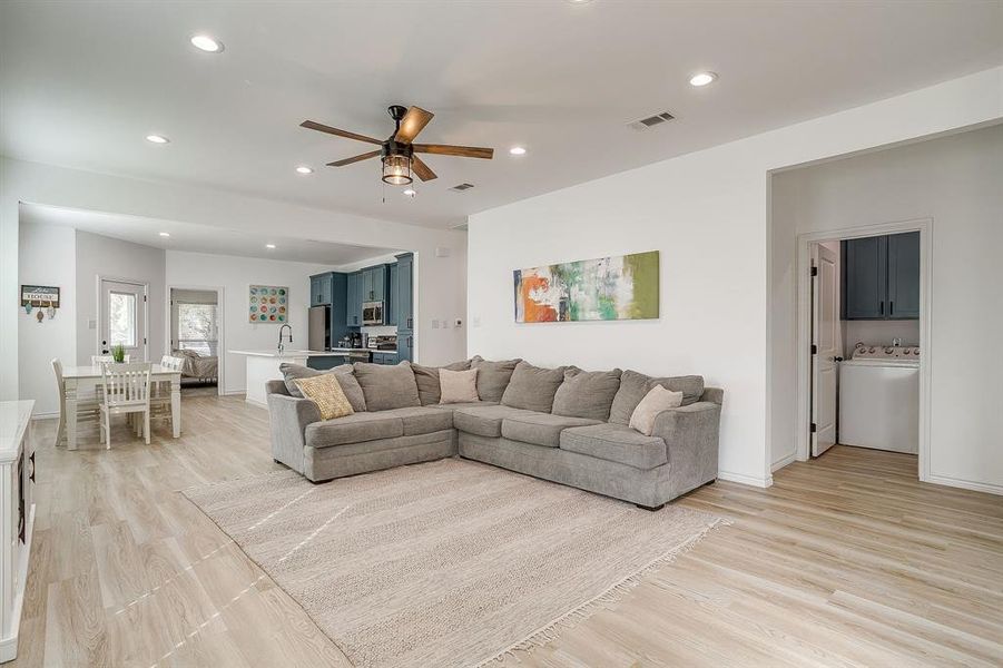 Furnished interior view inside a new home in , Granbury (Image 9).