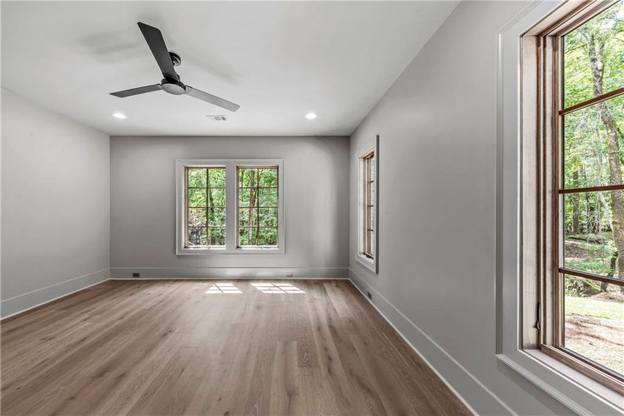 Spacious, unfurnished interior of a new home in , Greensboro (Image 60).