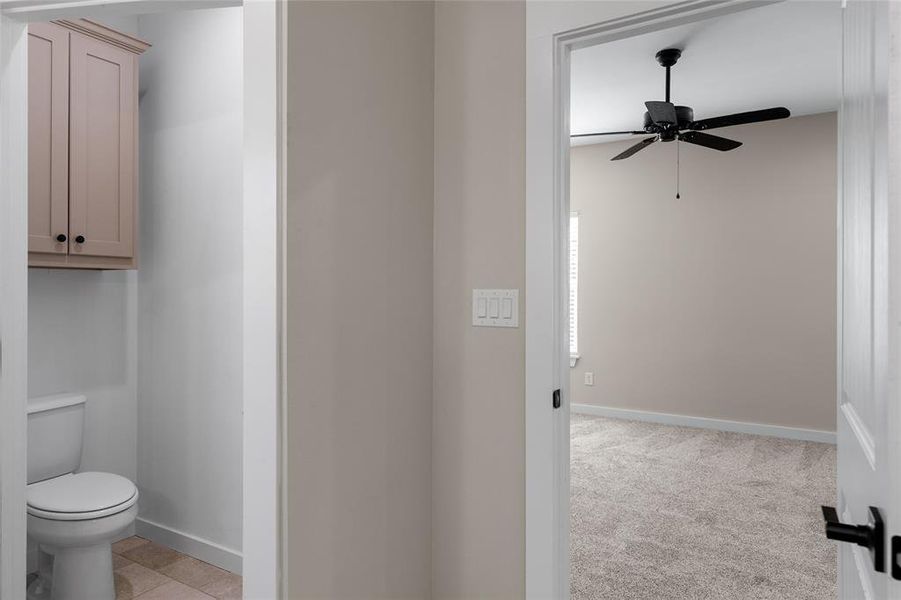 Spacious, unfurnished interior of a new home in , Sulphur Springs (Image 32).