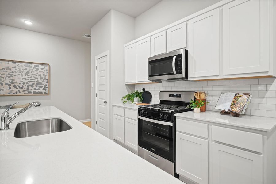 Furnished interior view inside a new home in Prairie Winds, Hutto (Image 7). Furnished interior view inside a new home in Prairie Winds, Hutto (Image 7).
