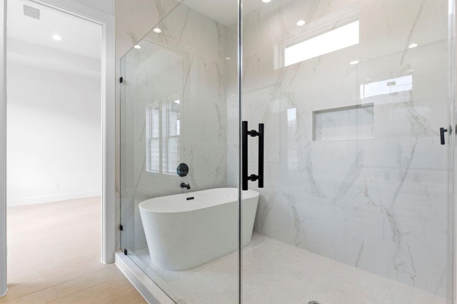 Furnished interior view inside a new home in , Dayton (Image 7).