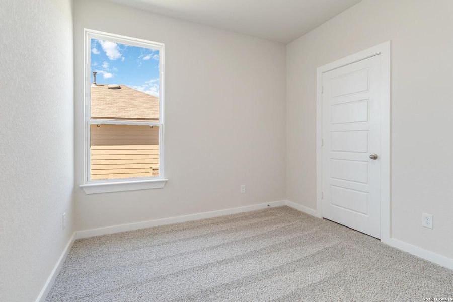 Spacious, unfurnished interior of a new home in Willow Point, San Antonio (Image 27).
