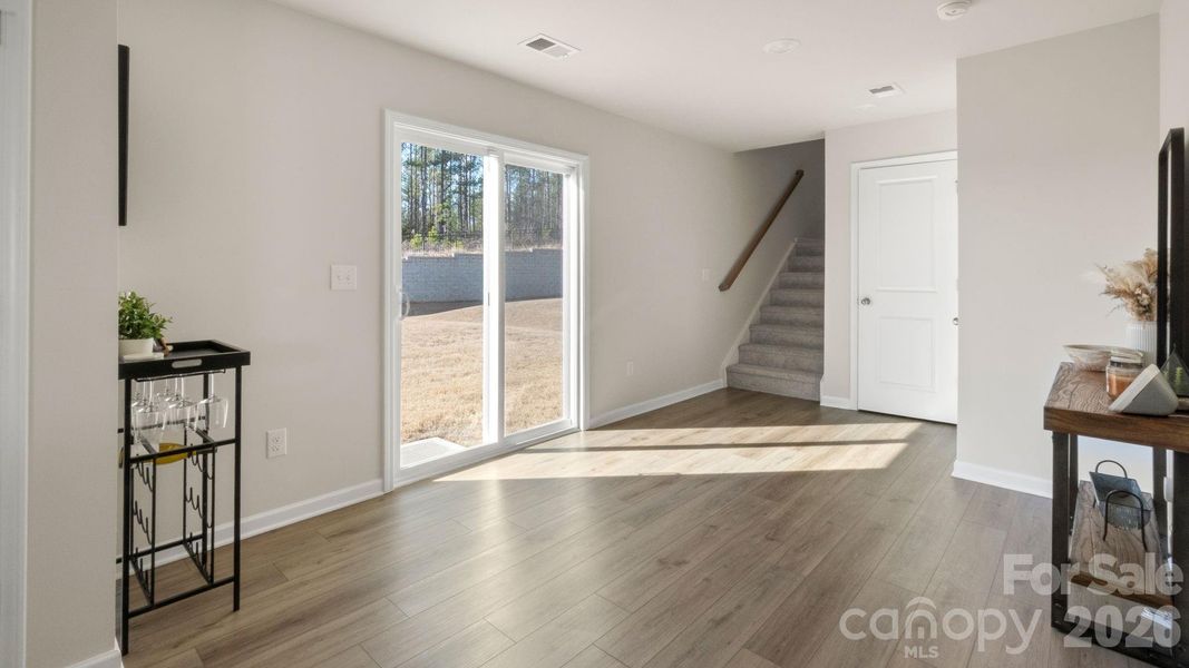 Spacious, unfurnished interior of a new home in Walkers Mill, Edgemoor (Image 23).