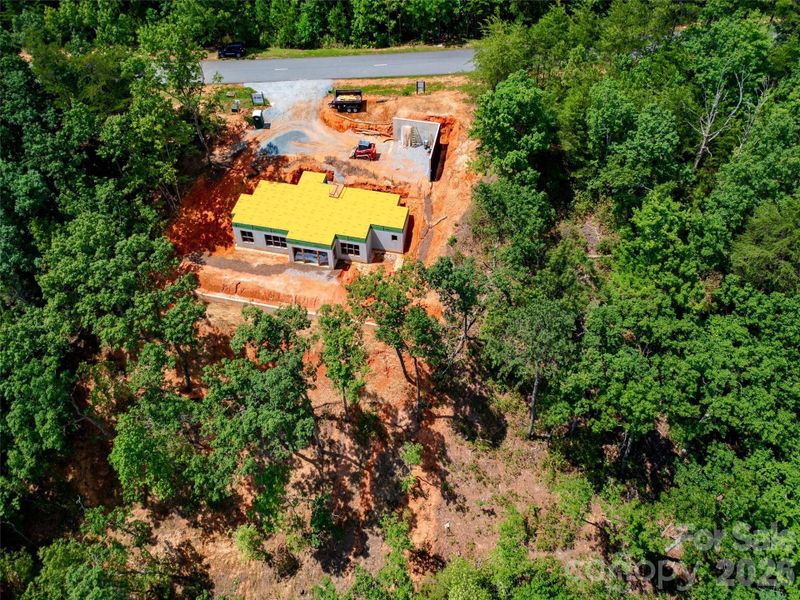 Image 40 of a home in .