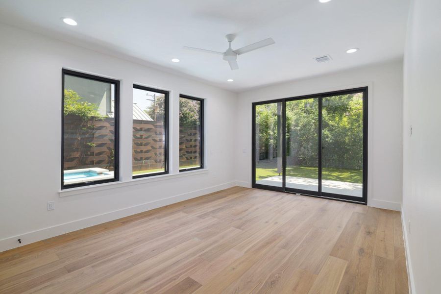 Spacious, unfurnished interior of a new home in , Austin (Image 18). Spacious, unfurnished interior of a new home in , Austin (Image 18).