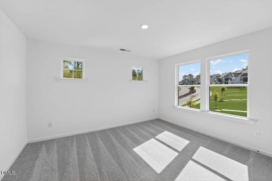 hj-nc-raleigh-silverstone-terraces-savan