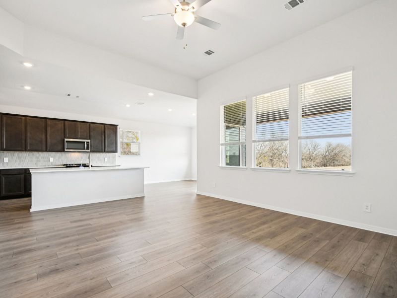 Spacious, unfurnished interior of a new home in Prairie Winds - Executive Collection, Hutto (Image 10).