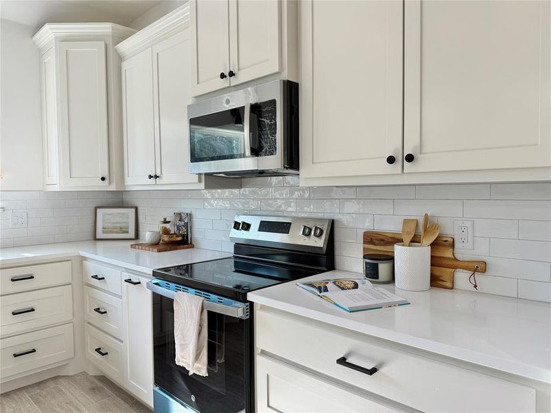 Close-up of interior finishes inside a home in , Granbury (Image 11). Close-up of interior finishes inside a home in , Granbury (Image 11).