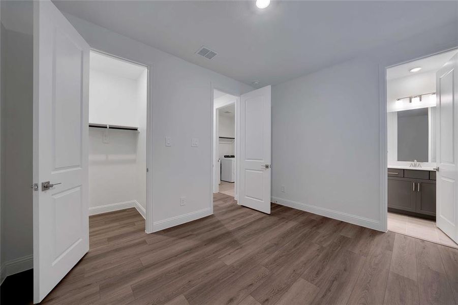 Spacious, unfurnished interior of a new home in Ashford Park - Texana Series, Corinth (Image 17). Spacious, unfurnished interior of a new home in Ashford Park - Texana Series, Corinth (Image 17).