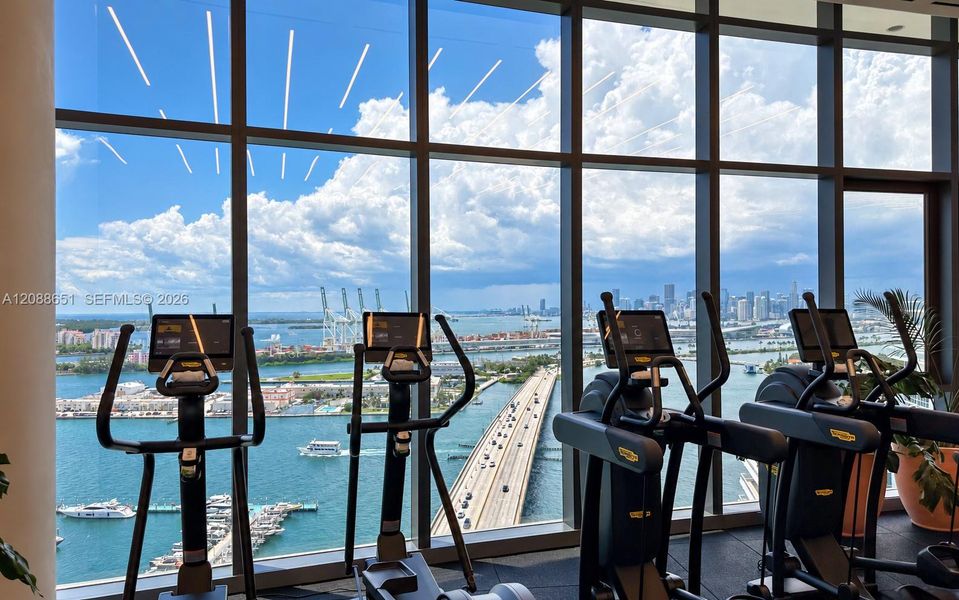Community amenities in , Miami Beach (Image 20). Community amenities in , Miami Beach (Image 20).