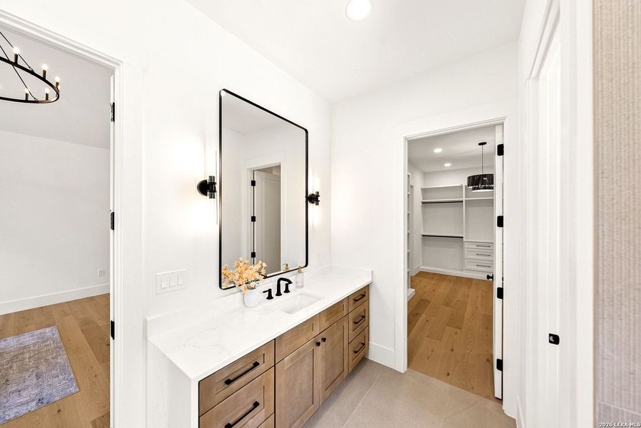Furnished interior view inside a new home in , Boerne (Image 34).