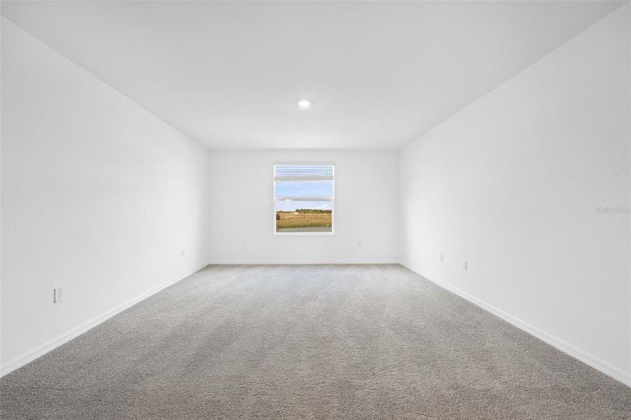 Spacious, unfurnished interior of a new home in Rye Ranch: Executive Homes, Parrish (Image 38).