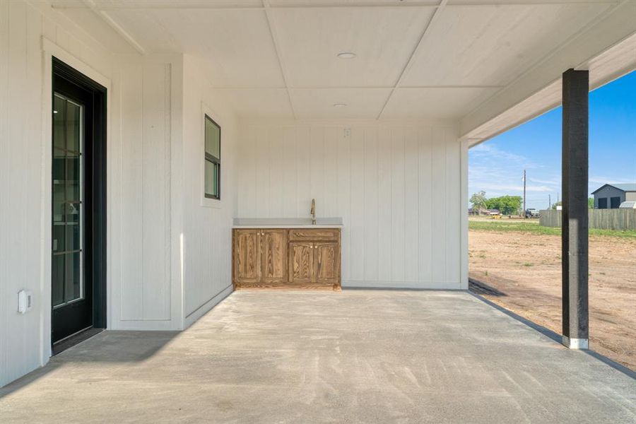 Exterior details and patio area of a home in , Brookston (Image 3).