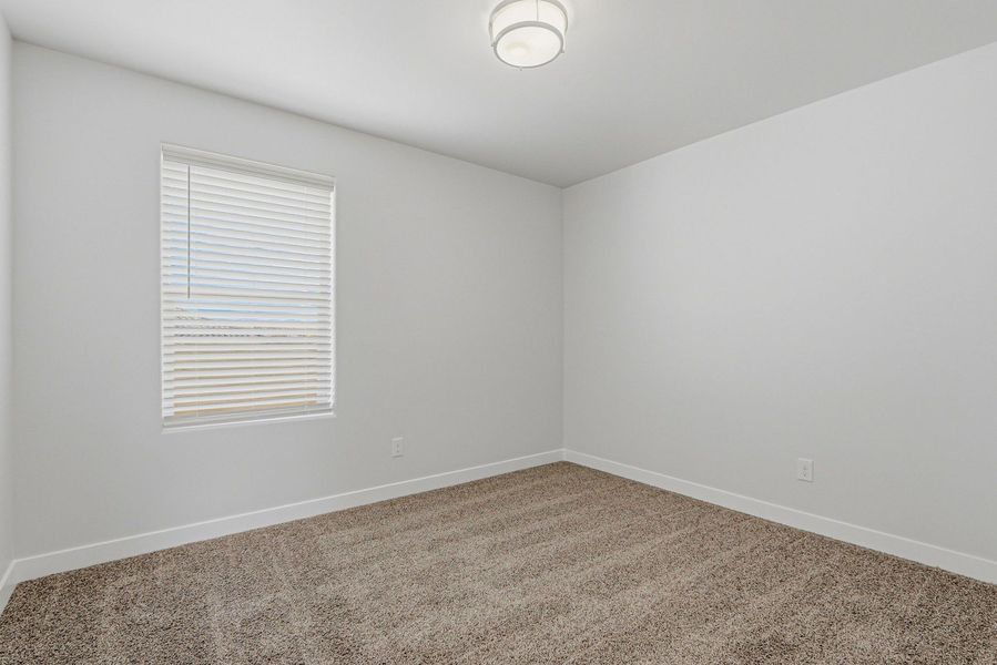 Spacious, unfurnished interior of a new home in Emerald Estates, El Paso (Image 29).