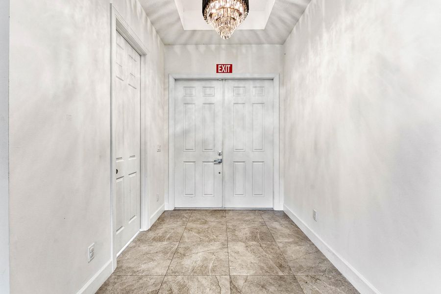 012-2366SouthwestBlaineTerrace-PortStLuc