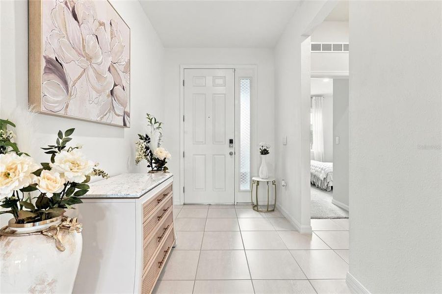 Furnished interior view inside a new home in , Lakewood Ranch (Image 6).