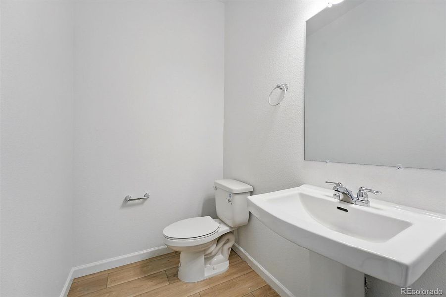 17123 W 91st Lane ~ Ready Now