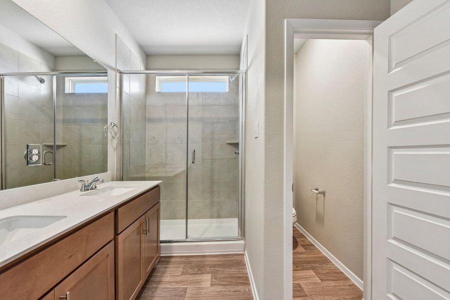 Furnished interior view inside a new home in Cascade, Liberty Hill (Image 13).