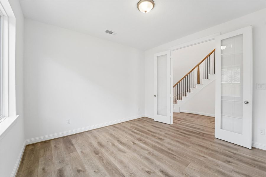Spacious, unfurnished interior of a new home in Evergreen 55', Conroe (Image 28). Spacious, unfurnished interior of a new home in Evergreen 55', Conroe (Image 28).
