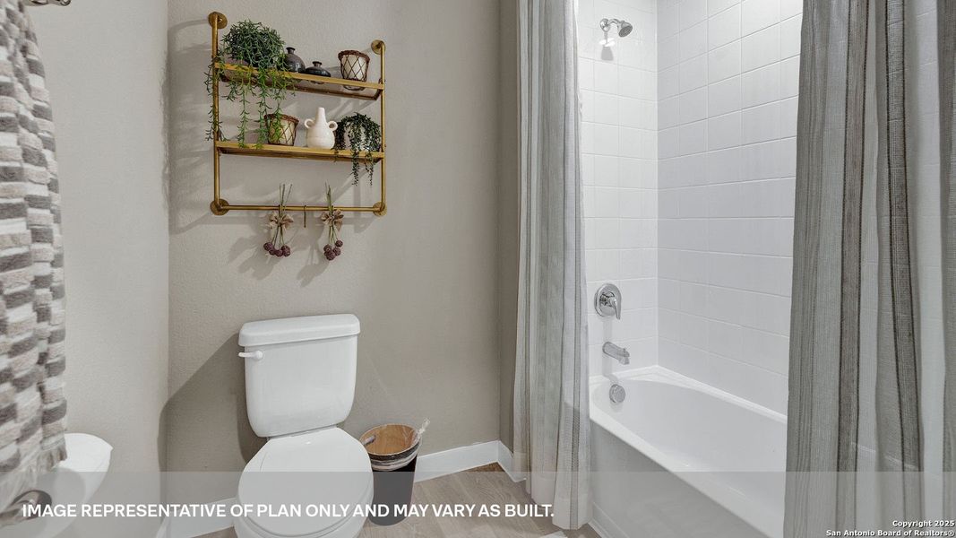 Furnished interior view inside a new home in Sonoma Oaks, Fredericksburg (Image 22). Furnished interior view inside a new home in Sonoma Oaks, Fredericksburg (Image 22).