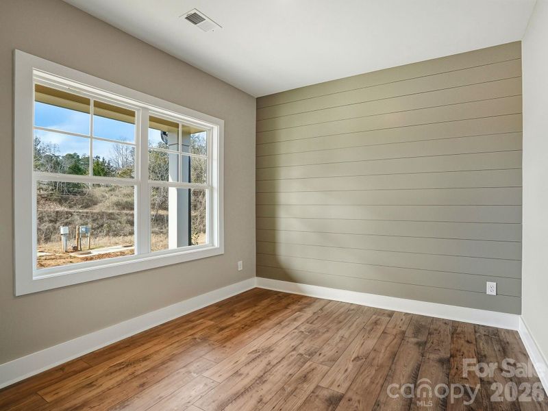Spacious, unfurnished interior of a new home in , Weaverville (Image 20).