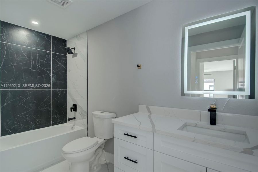 Furnished interior view inside a new home in , Lehigh Acres (Image 8).