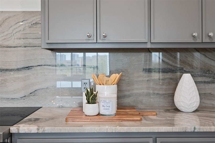 Furnished interior view inside a new home in , Dallas (Image 24).